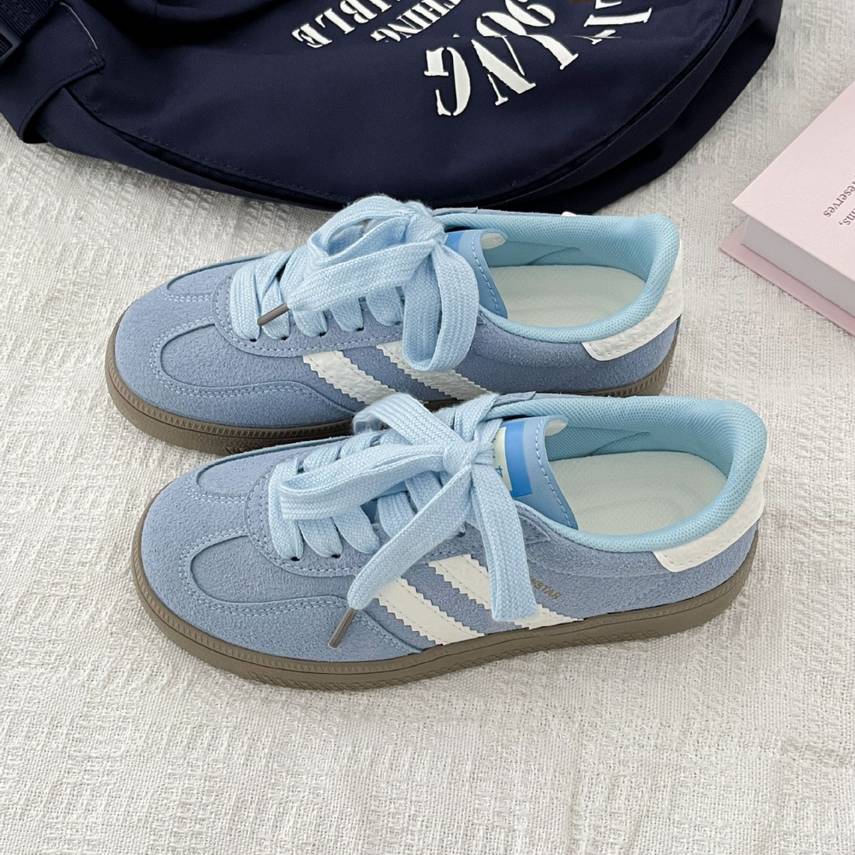 Vintage-style sneakers for wom - Embroidery White avis et prix