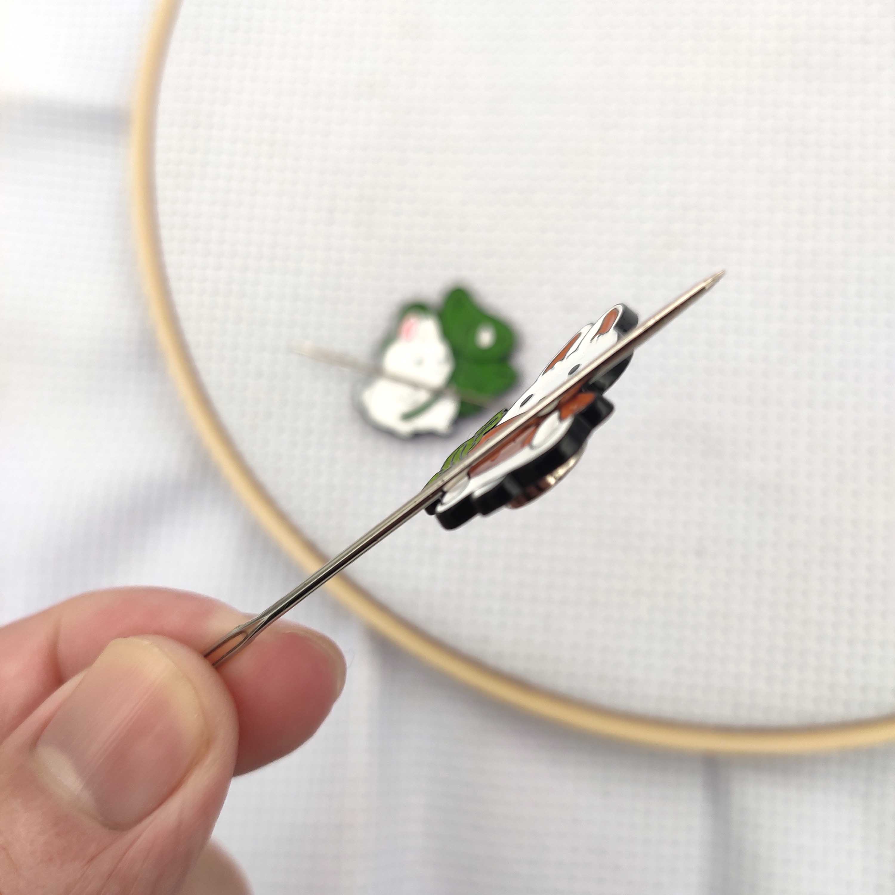 Needle Minder Rabbit, Bunny Ne - Needle Minder Magnet avis et prix