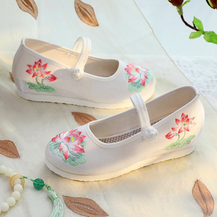 2026 Women's White & Green Lot - Embroidery White avis et prix