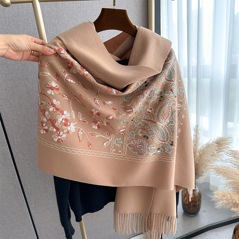New Luxury Design Winter Embro - Embroidery Ideas avis et prix