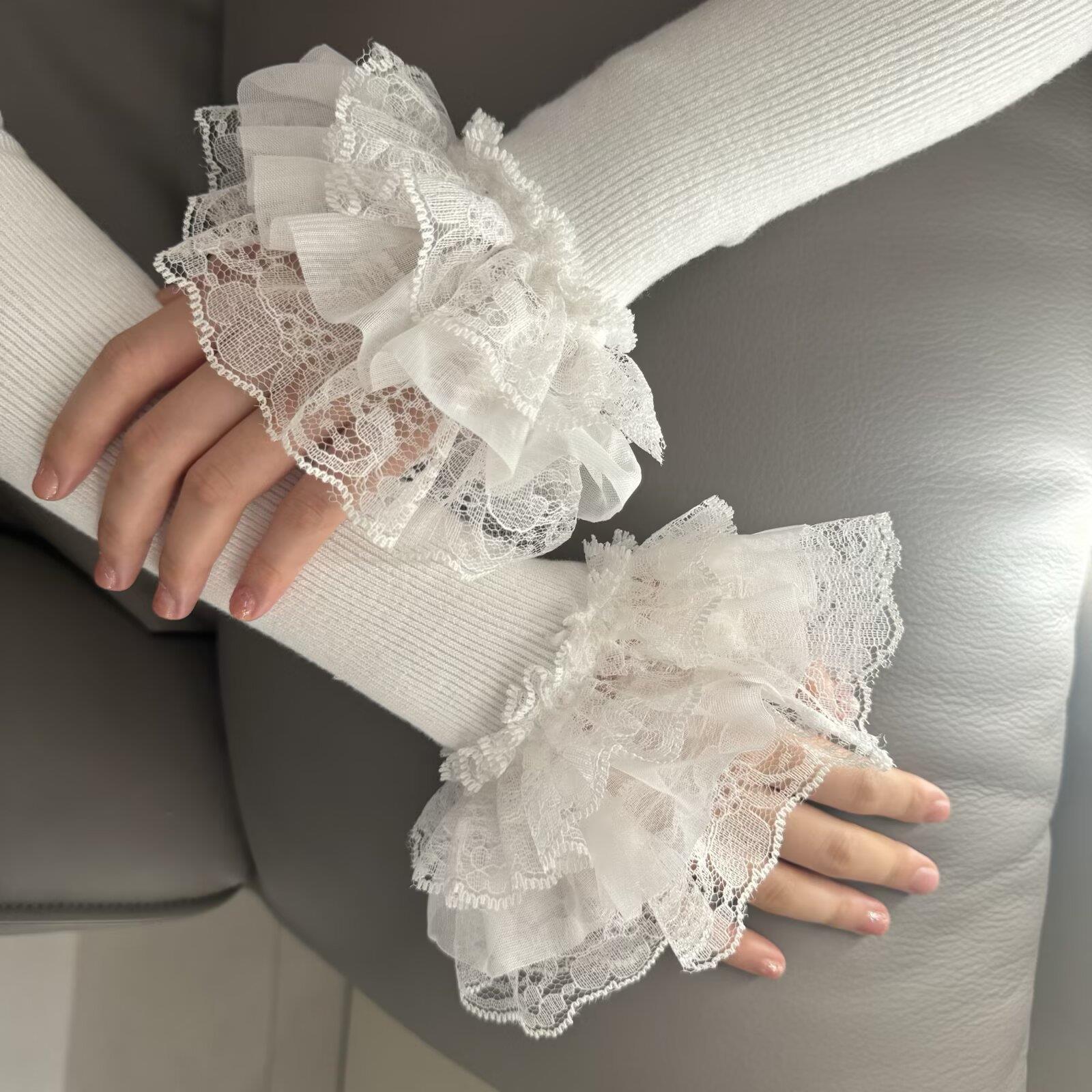 * Lolita Hand Sleeve Knitted P - Embroidery House avis et prix
