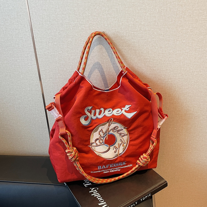 2025 Spring Hot Sale Exquisite - Embroidery Fish avis et prix