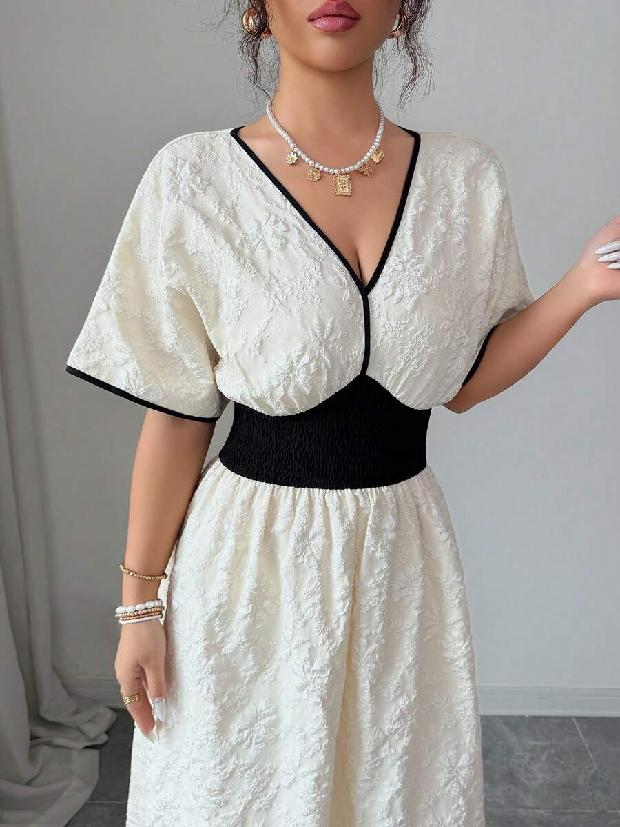 Elegant Floral Jacquard Black  - Embroidery White Dress avis et prix