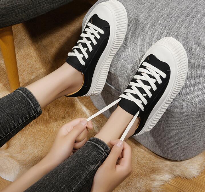 New Women's Sneakers Thick-sol - Embroidery White avis et prix