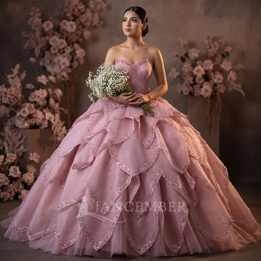 Luxury Ball Gown Quinceanera D - Embroidery Removal avis et prix