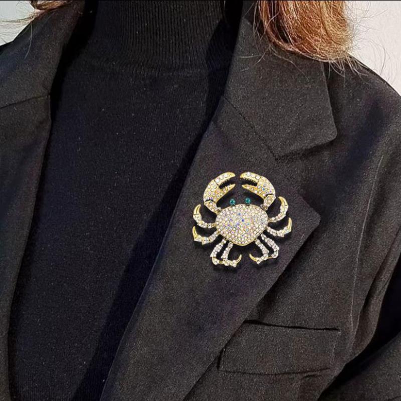 🌟Fashion Rhinestone Crab Brooc - Embroidery Fish avis et prix