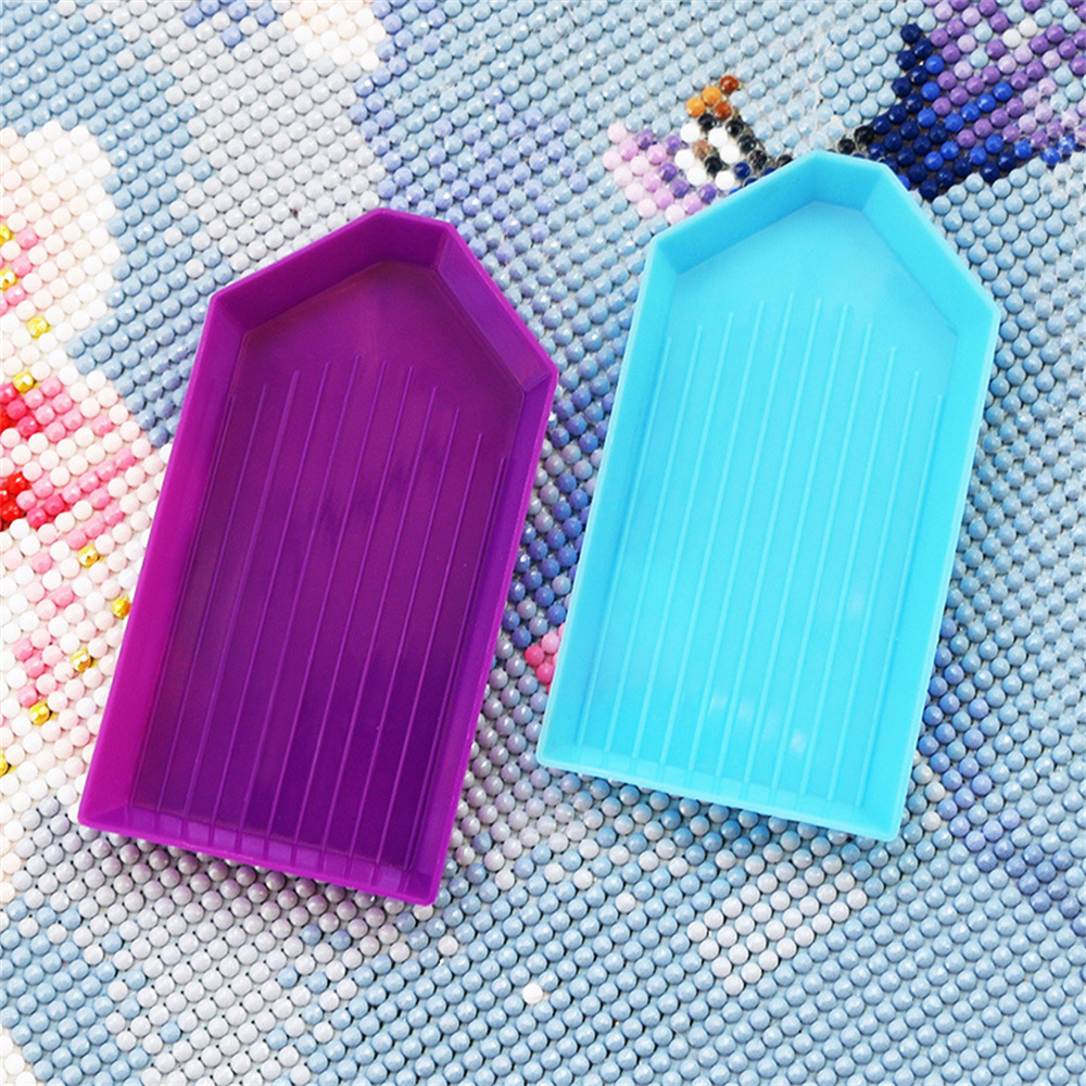 100pcs Plastic Sorting Trays D - Embroidery Underlay avis et prix