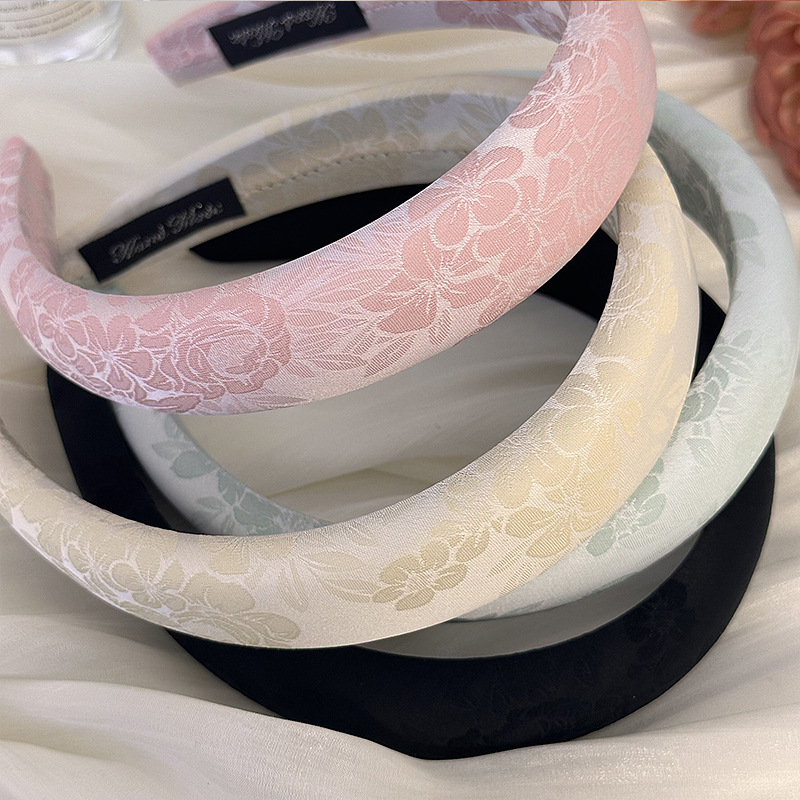 Fashion Women Embroidery Rose  - Embroidery Roses avis et prix